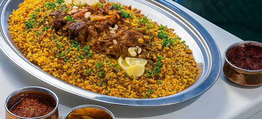 10 دقوس cover image