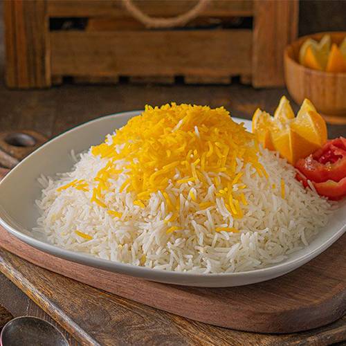 عيش زعفران مع مرق