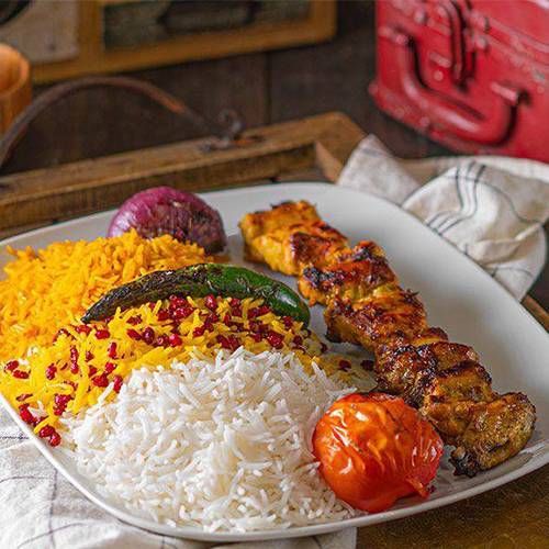 دجاج مع عيش جوجة