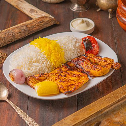 دجاج على الفحم مع عيش