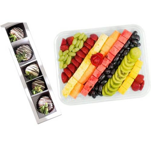 طبق فواكه مشكل مع باكيت فراولة بالشوكولاتة