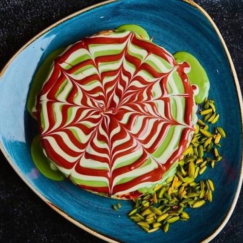 بان كيك صوص الفستق