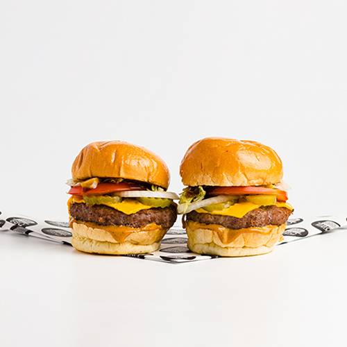 ساندويتش بي بي كيو سلايدر لحم