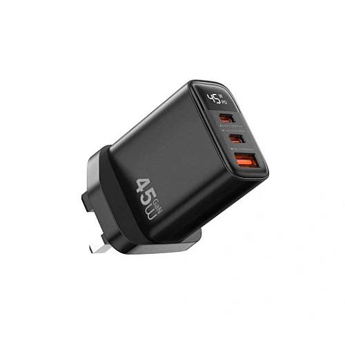 ويوو فايرفلاي شاحن سريع بتقنية جان بمنفذين Type C و منفذ USB A مع شاشة رقمية بقدرة 45واط نسخة المملكة المتحدة