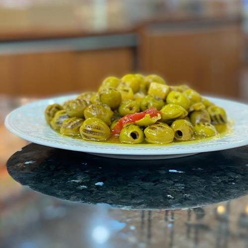 زيتون اخضر مشوي سوري