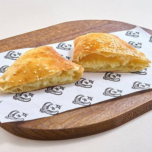 فطائر حلومى