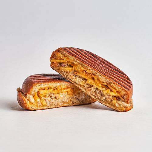 ساندويتش دجاج مسحب بطاط عوادة مملح