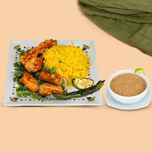 وجبة شيش طاووق مع الارز