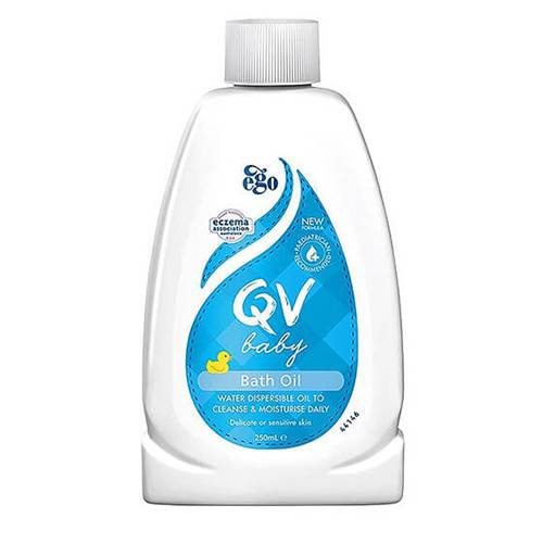 كيوفي بيبي زيت استحمام لترطيب الجسم للرضع 250مل
