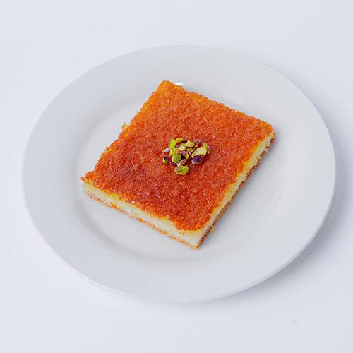 بسبوسة بالقشطة 