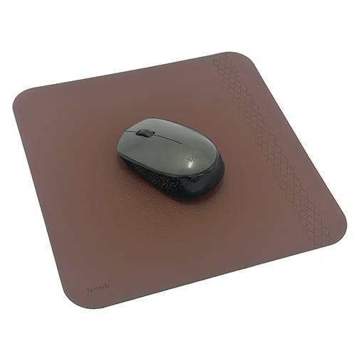 قاعدة ماوس صغيره بنى