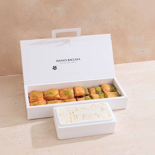 مكس بقلاوة الايس كريم بالشيرة مع الكاكاو