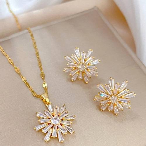 طقم قلادة واقراط مطلية بالزركون والكروم مقاوم للصدا