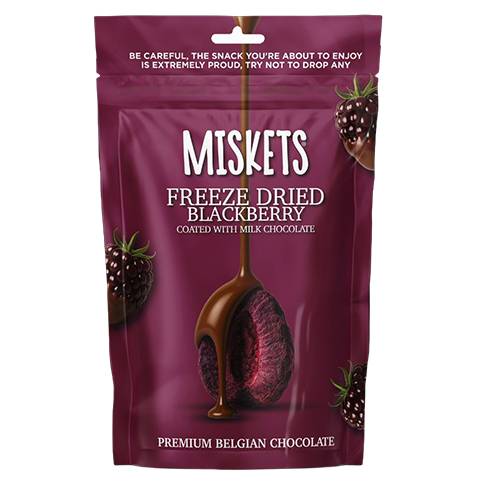 مسكيتس توت اسود مجفف بالتبريد ومغلف بالشوكولاتة بالحليب 100جم