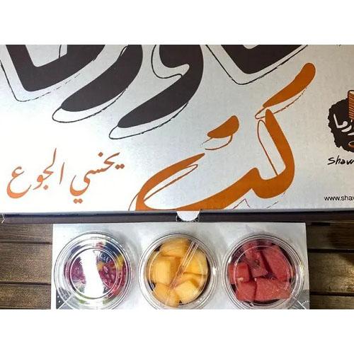 بوكس شاورما ميني مع 3قلاصات فواكة طازجة