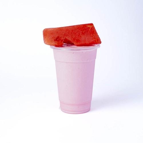 ميلك شيك رقي وسط