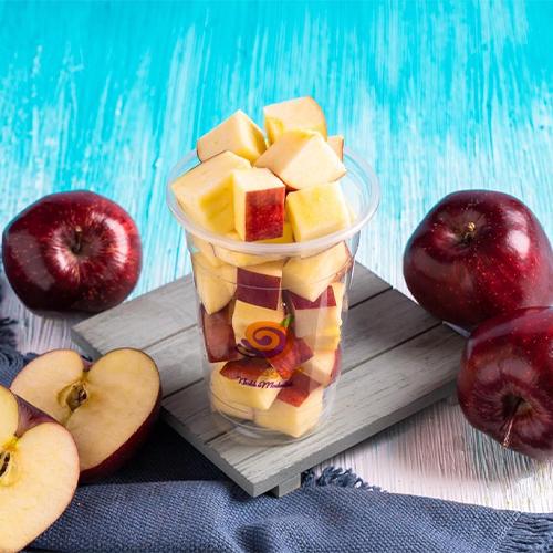 قطع تفاح احمر