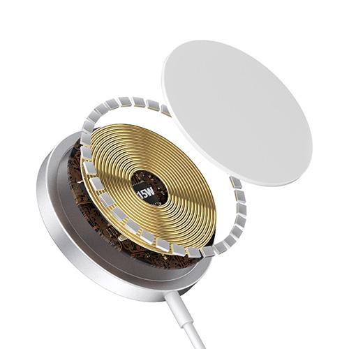 ويوو شاحن لاسلكي مغناطيسي ابيض