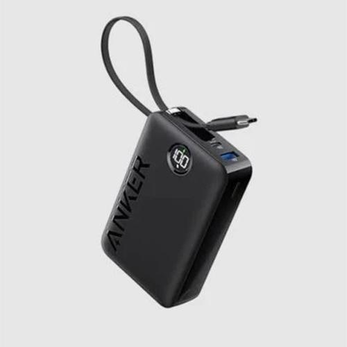 انكر 335 باور بنك 2000مللي امبير كابل Type C مدمج بي دي22.5واط اسود مويل رقم.A1647H11