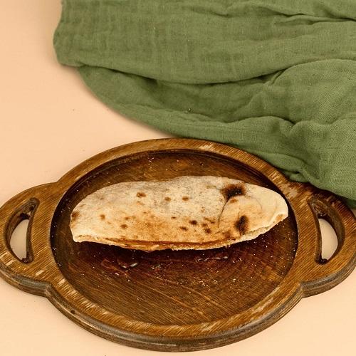 ساندويتش جبنة بالطماطم